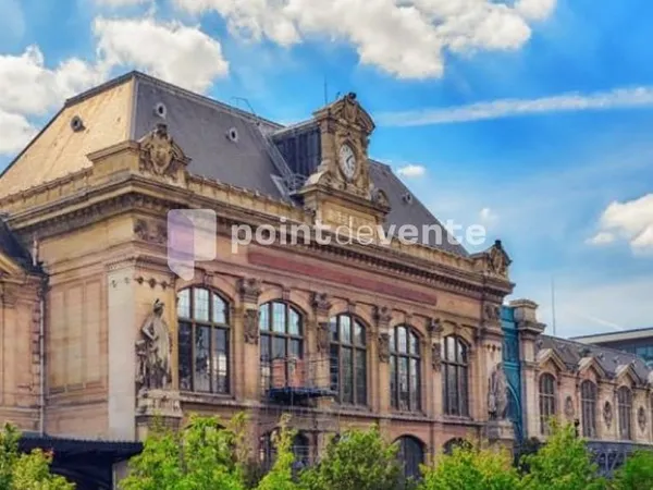 Local commercial 80 m²