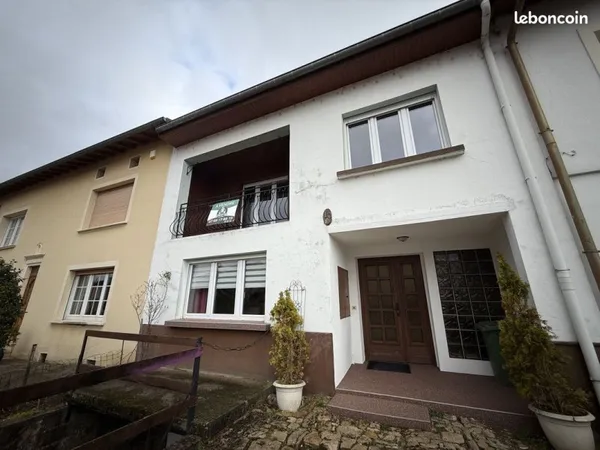 Maison 5 pièces 144 m²