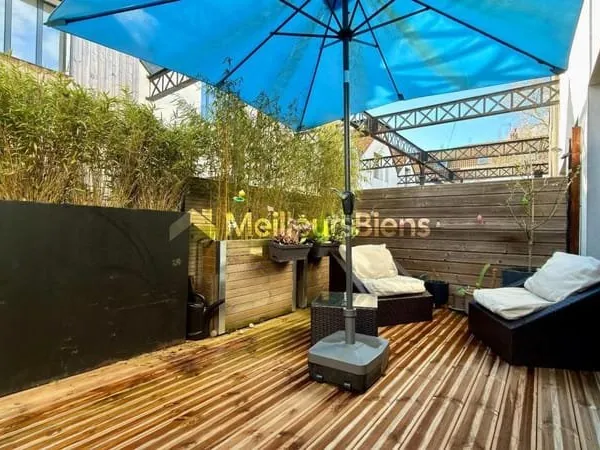 LOFT TRIPLEX AVEC TERRASSE + 2 GARAGES - BIEN RARE À TOURCOING CENTRE