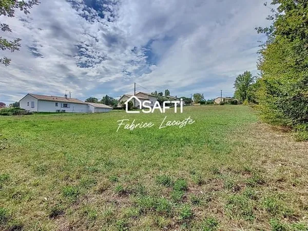 Terrain constructible - 4486 m²