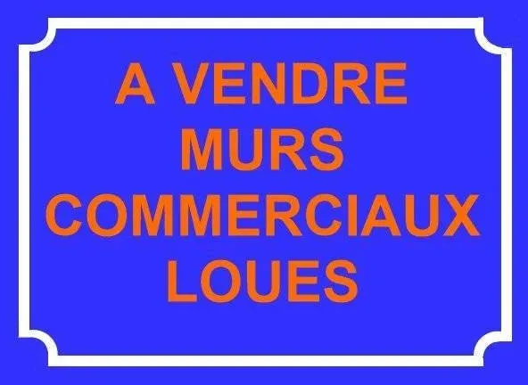 Mur Commerciaux en monopropriété de 50m2 avec vitrine d'angl