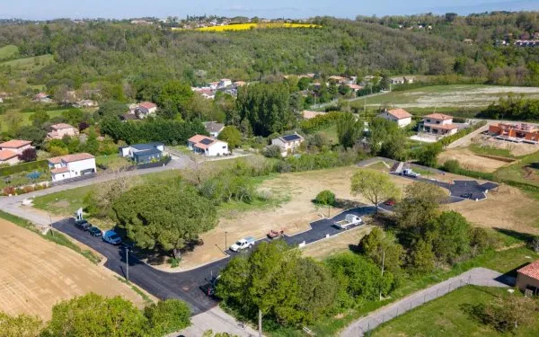 Terrain en lotissement 602 m²