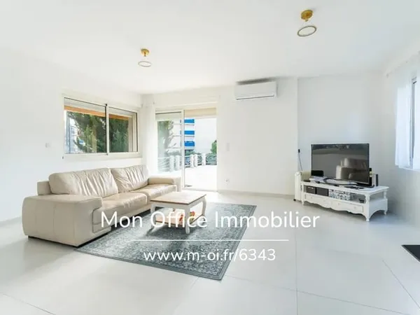 Référence : 6343-ETH - Maison de ville - 220m2 - 8 pièces - 5 chambres - Annexe indépendante - Quart