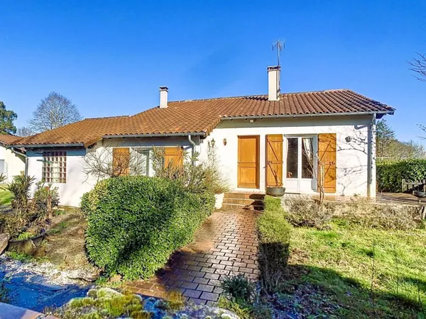 Maison 3-4 chambres, véranda et garage, idéal premier achat