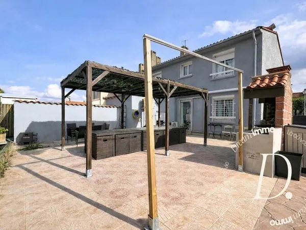 MAISON 120 m² | 4 CHAMBRES | STUDIO INDÉPENDANT | PISCINE | SO