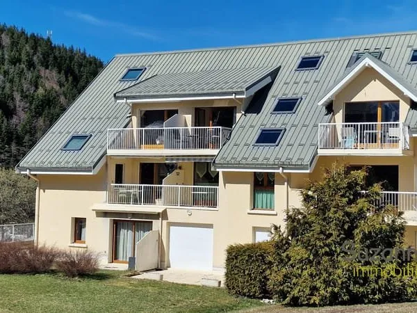 Villard de Lans Village Viager occupé T3 Terrasse cave et garag