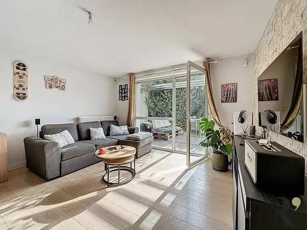 Maison duplex T3 avec jardin et terrasse au calme Launaguet