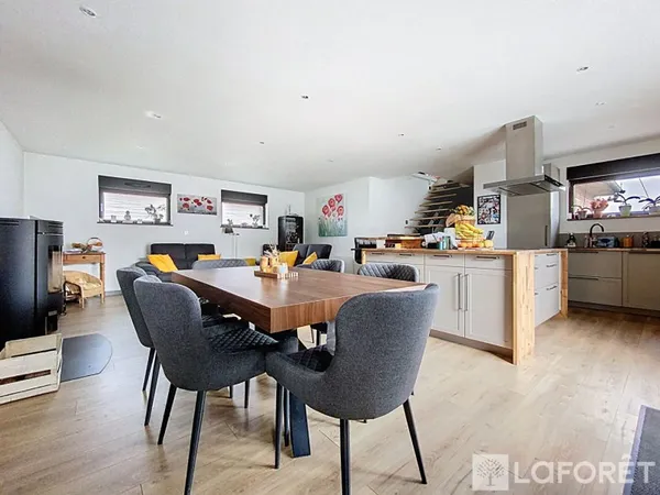 Maison 5 pièces 148 m²