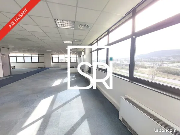 Bureaux 627 m² COURNON D'AUVERGNE