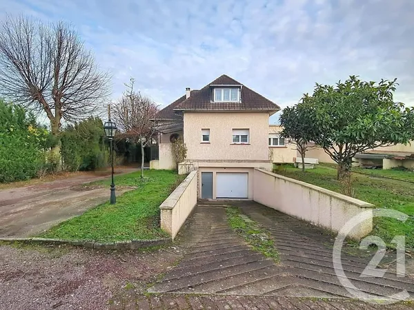 Maison 6 pièces 150 m²