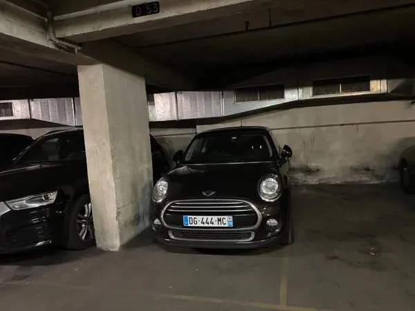 Parking 10 m²