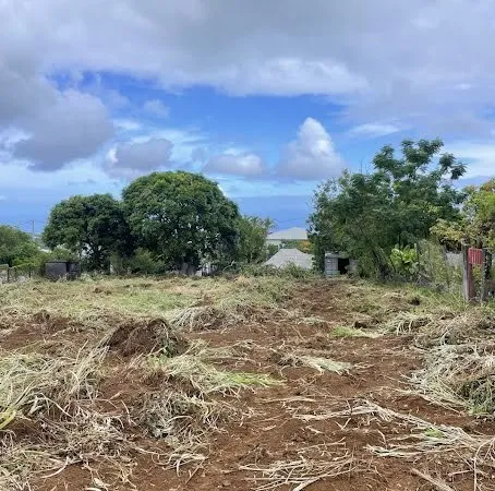 Terrain 380 m²