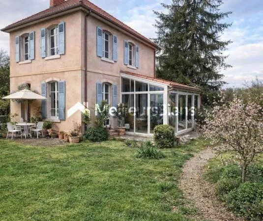 Maison 7 pièces 140 m²