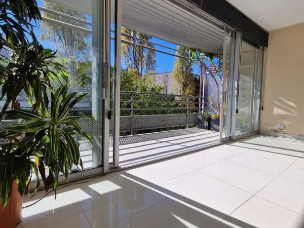 T3/T4 Montpellier Centre-ville, 3° étage, Calme - vue agréable - Antigone - Terrasse ,garage et cave