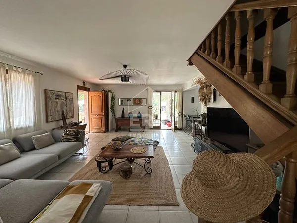 Maison Vidauban 7 pièce(s) 180m² sur 1200 m²
