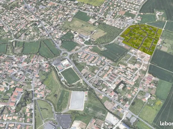 Terrain 331 m² Aiffres