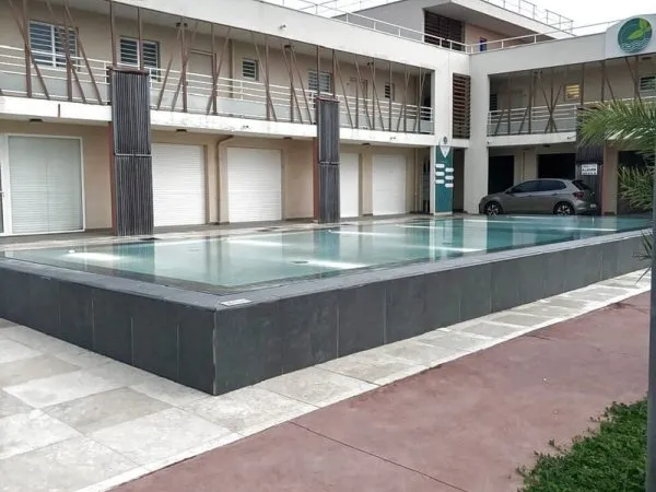 AU MOULE BEL APPARTEMENT T2 AVEC JOLIE VUE MER, UNIQUE LOG