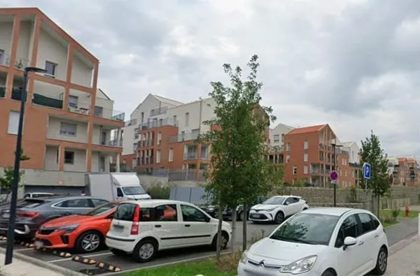 Stationnement Location Balma   100€