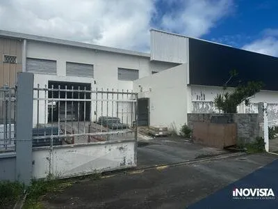 Location Dépôt / Entrepôt 480 m2 à Sainte-Clotilde