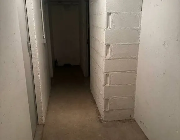 Parking/Garage/Box