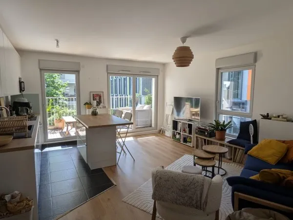 T3 calme et lumineux de 63m² - 2 min à pied du RER/Ligne L Nanterre Université