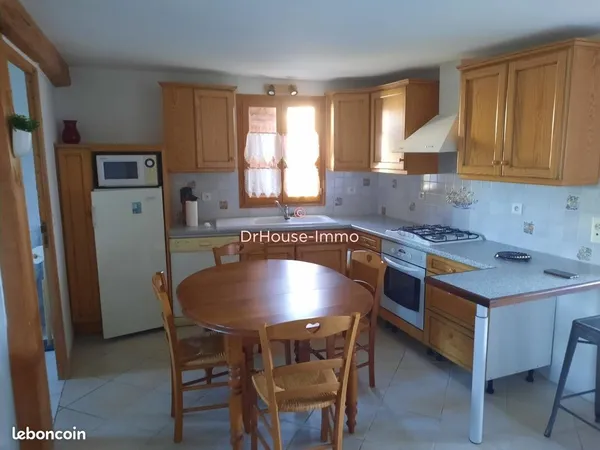 Maison 2 pièces 56 m²