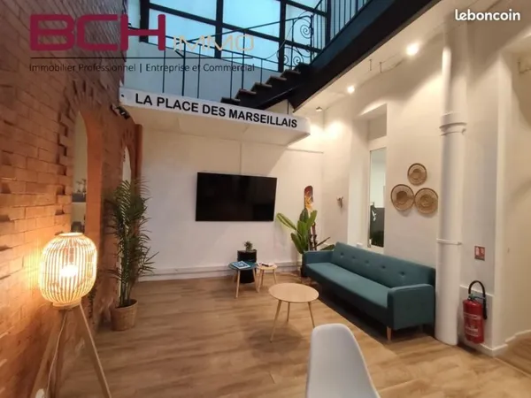Bureaux hôtel, bureaux 243 m²