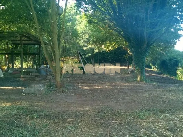 Terrain 2196 m² Quernes