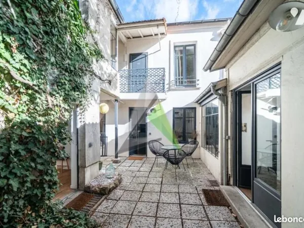 Maison 5 pièces 136 m²