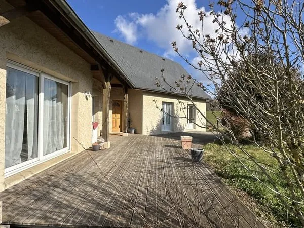 MAISON DE PLAIN PIED SUR SOUS-SOL TOTAL