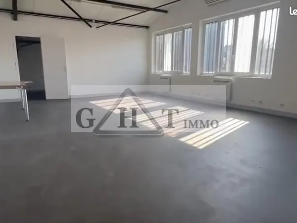 Bureaux 260 m²