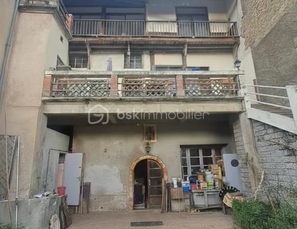 Maison 9 pièces 254 m²