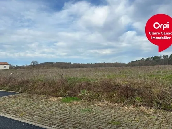 Terrain 1025 m²
