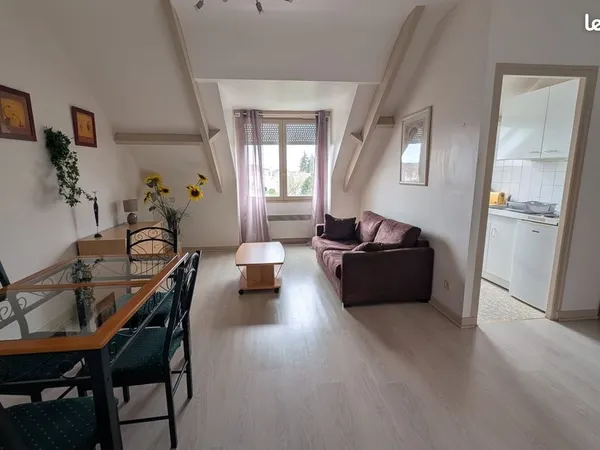 Studio meublé proche IUT Blois