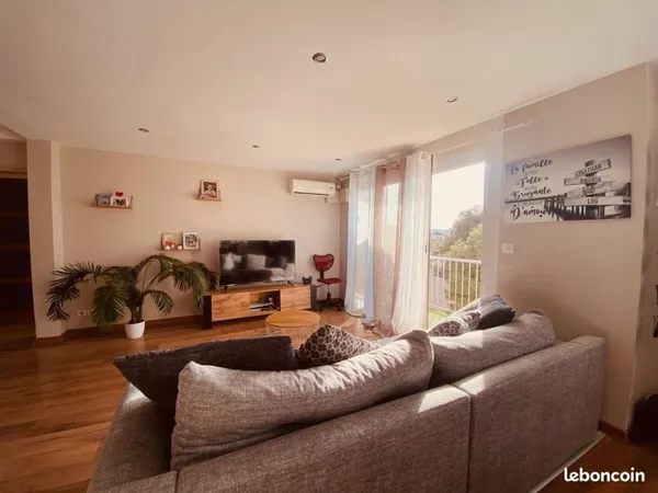 Appartement T3 très lumineux -secteur Horte Neuve-