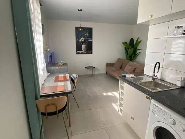 Studio 1 pièce 21 m²