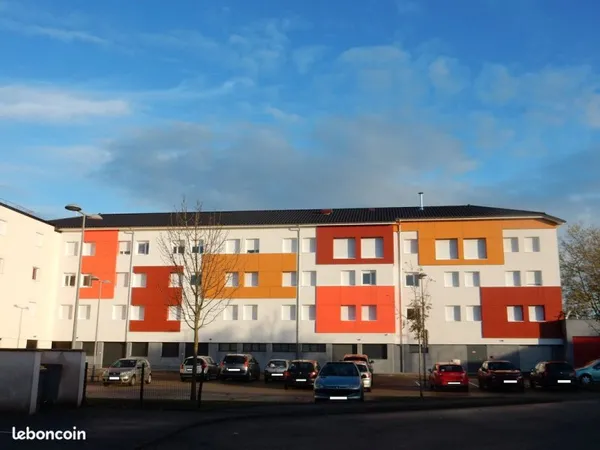 A louer - studio peronnas - logement etudiant jeune actif
