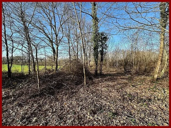 Terrain constructible 1140 m²