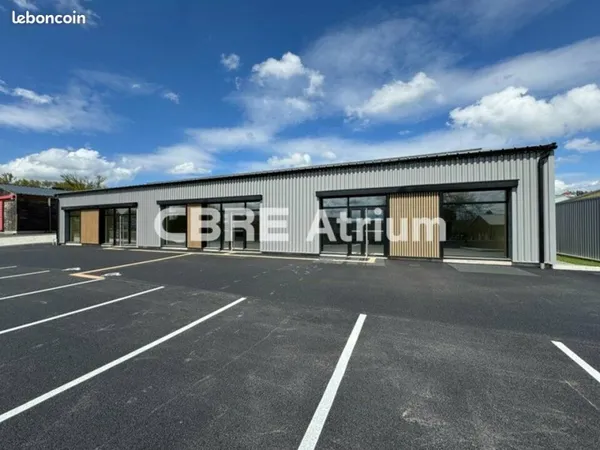 LOCAL COMMERCIAL 280 m² CUSSET