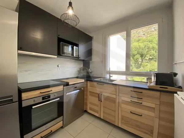 Appartement 4 pièces 64 m²