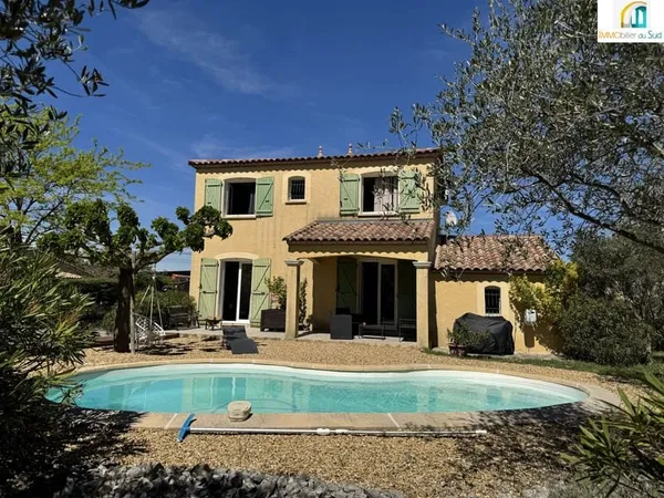 Proche anduze villa contruite dans les années 2000 avec jardin très nagréable dans un joli environne
