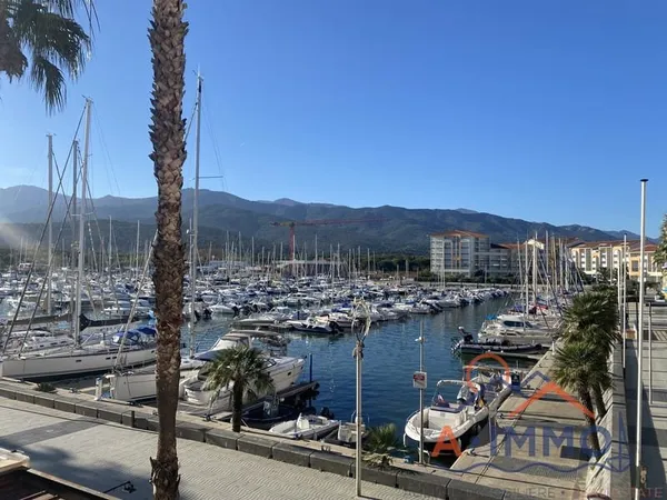 PORT ARGELES, T2 avec TRES BELLE VUE et Terrasse de 25m2 !!