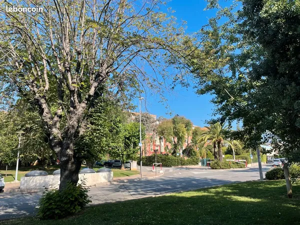 Chambre en colocation meublée - Saint-Laurent-du-Var centre - Tout inclus