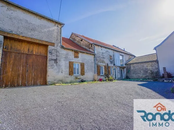 Maison 6 pièces / 4 chambres / 140 m2 / 550 m2 terrain + gra