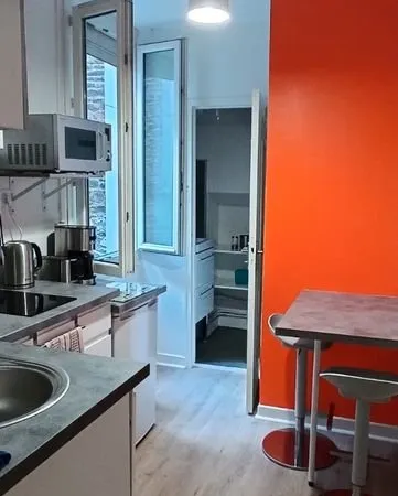 T1 25 M2 cuisine séparée