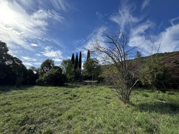 CARNOULES, terrain de 507m2 viabilisé