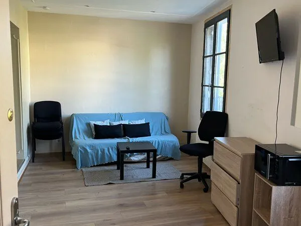 Grand studio