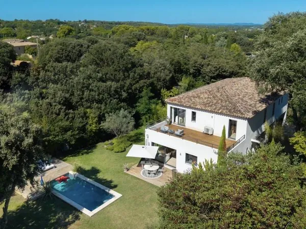 Maison 5 pièces 155 m²