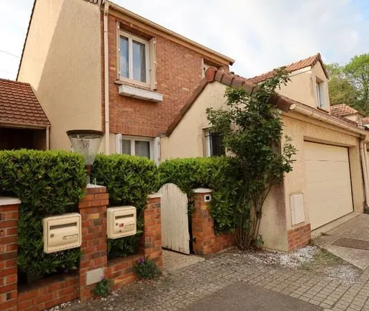 Maison 7 pièces 120 m²