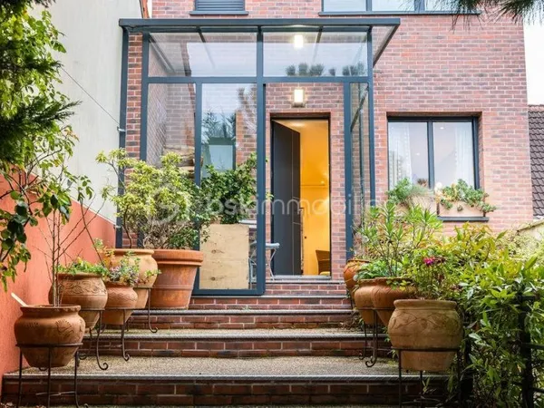 Maison 6 pièces 144 m²